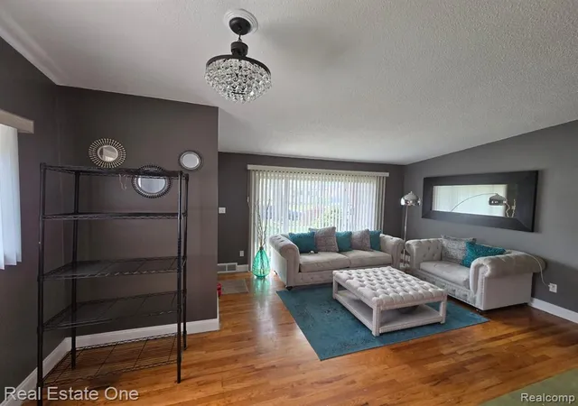 Photo 4 of Single family home for sale at 12730 Columbia St, Redford, MI 48239 | MLS# 61014875 | Listing updated on 2026-08-24