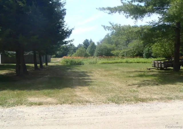 3rd image of 0 Mallison Ave, Flint, MI 48532 | MLS# 60980960