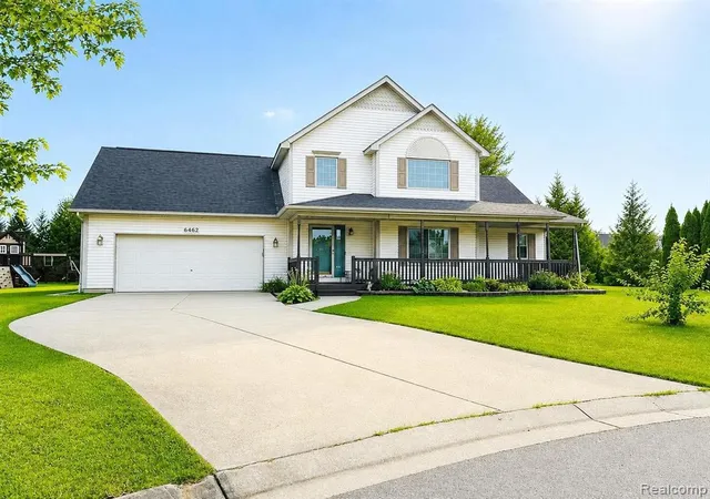 1st image of 6462 Maple Leaf Ct, Grand Blanc, MI 48439 | MLS# 61020397