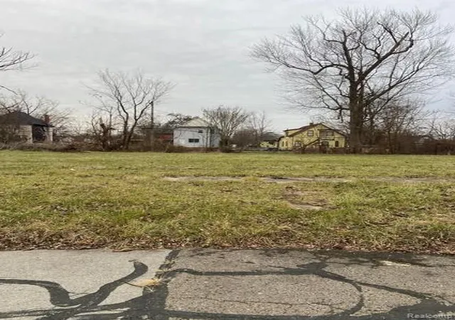 1st image of 2727 Marquette St, Detroit, MI 48208 | MLS# 60948717