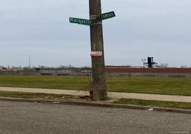 2nd image of 2727 Marquette St, Detroit, MI 48208 | MLS# 60948717
