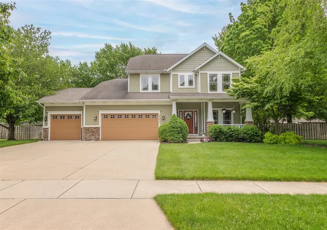 Single family home for sale at 3743 Fox Xing, Saint Joseph, MI 49085 | MLS# 70408820 | Listing updated on 2025-07-11