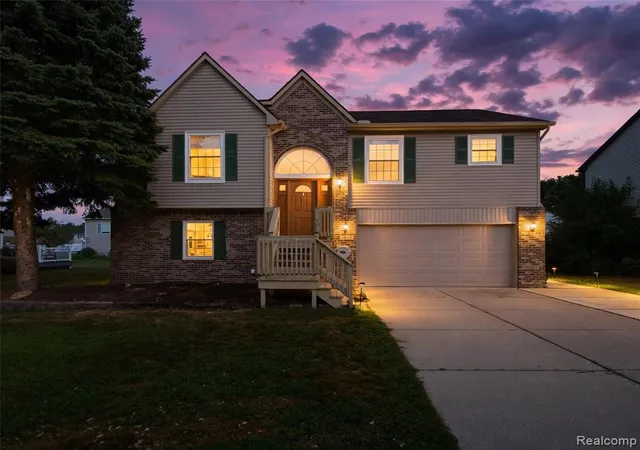 2nd image of 38529 Terry Ln, Westland, MI 48185 | MLS# 61017366