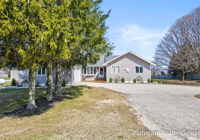 Photo 62 of Sale Pending at 4834 W Elizabeth Dr, Shelby, MI 49455 | MLS# 70546907 | Listing updated on 2026-08-14