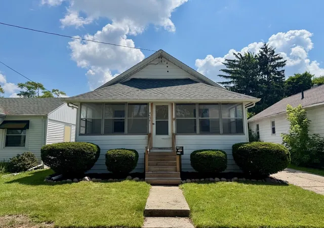 Homes for sale in Saginaw, MI | 2338 N Charles St, Saginaw, MI 48602 | MLS# 50214386