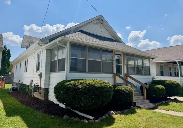 Homes for sale in Saginaw, MI | 2338 N Charles St, Saginaw, MI 48602 | MLS# 50214386