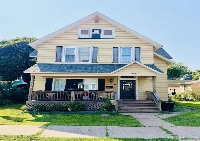 Photo 1 of Single family home for sale at 613 N 4th Street, Ishpeming, MI 49849 | MLS# 50216658 | Listing updated on 2026-09-01