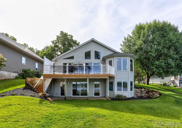2nd image of 5855 Ridge St, Newaygo, MI 49337 | MLS# 70490679