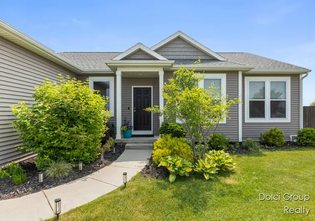 4th image of 4208 Shetland Dr, Hudsonville, MI 49426 | MLS# 70552276