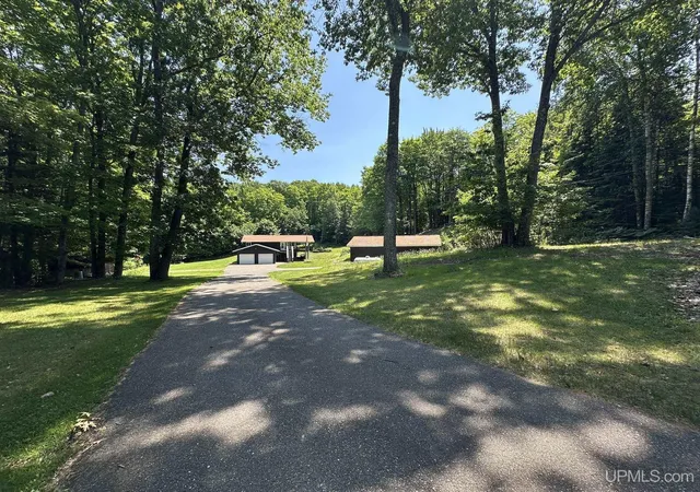 Homes for sale in Gwinn, MI | 1111 W Little Shag Lake Rd, Gwinn, MI 49841 | MLS# 50206673