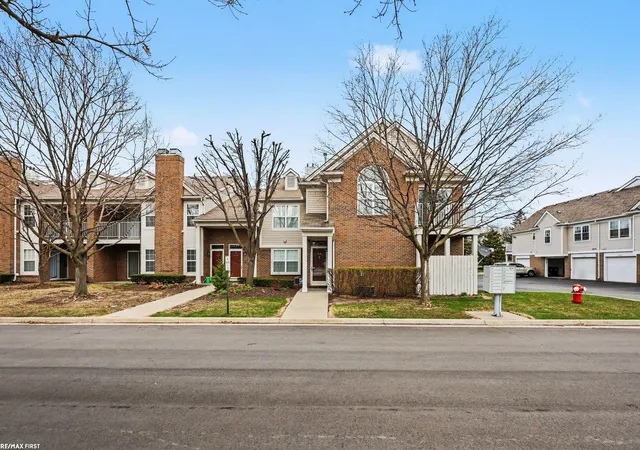1st image of 14528 Holborn Dr, Sterling Heights, MI 48313 | MLS# 50204316