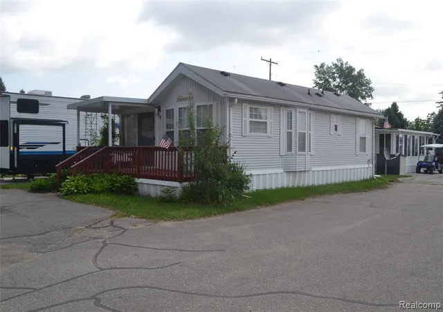 Homes for sale in Ortonville, MI | 1140 S Ortonville Rd Unit 98 Rd, Ortonville, MI 48462 | MLS# 61007423