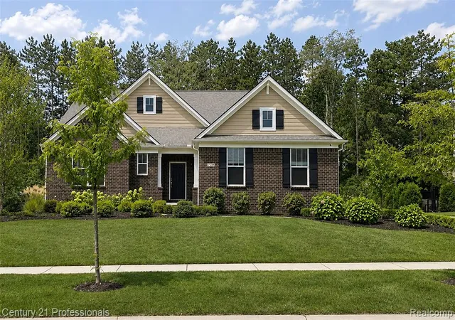 Photo 3 of Single family home for sale at 7533 Hardwood Cir, Canton, MI 48187 5275 | MLS# 61024077 | Listing updated on 2026-09-13