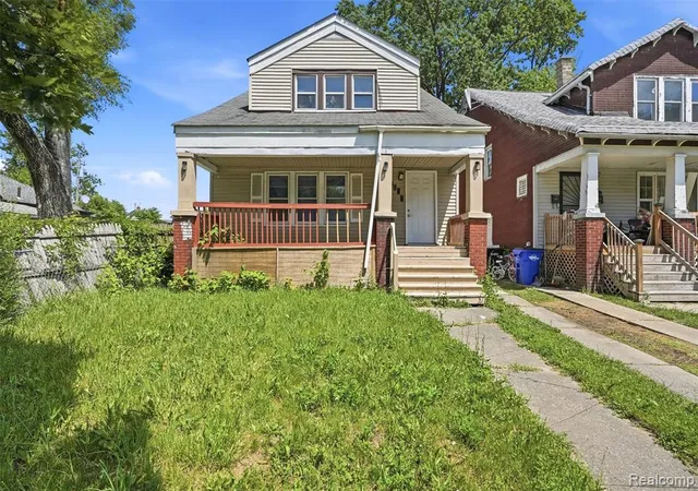 Photo 2 of Single family home for sale at 9388 Ward St, Detroit, MI 48228 | MLS# 61002582 | Listing updated on 2026-07-21