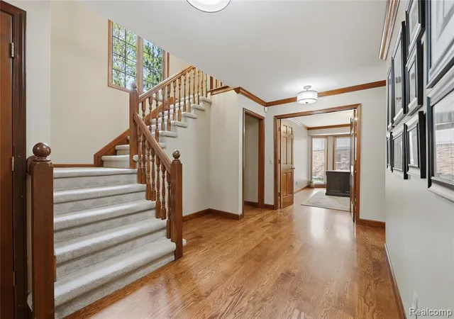 Photo 4 of Sale Pending at 55380 Theo Dr, Shelby Township, MI 48315 | MLS# 61001732 | Listing updated on 2026-08-22