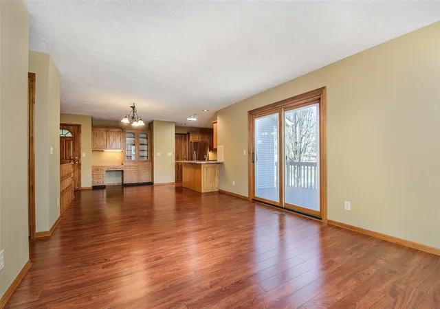 Photo 3 of Sale Pending at 4180 Ivanrest Ave, Grandville, MI 49418 | MLS# 70525536 | Listing updated on 2026-04-19