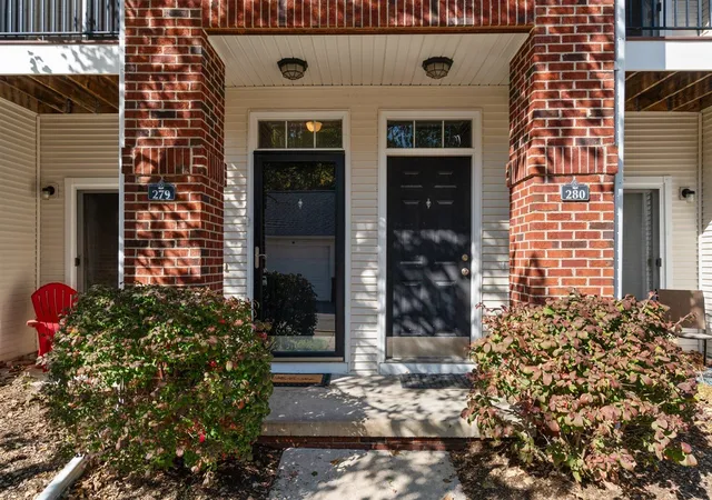 Photo 2 of Condo for sale at 331 Scio Village Ct #279, Ann Arbor, MI 48103 | MLS# 70552670 | Listing updated on 2026-08-31