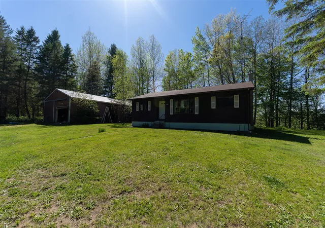 Homes for sale in Ludington, MI | 1583 N Dennis Rd, Ludington, MI 49431 | MLS# 70535007