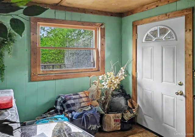 2nd image of 617 Marquette Blvd, Kingsford, MI 49802 | MLS# 50219634