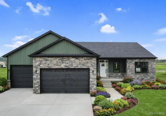 Photo 1 of Single family home for sale at 1315 Park Ridge Pointe, Grand Blanc, MI 48439 | MLS# 61015559 | Listing updated on 2026-07-29