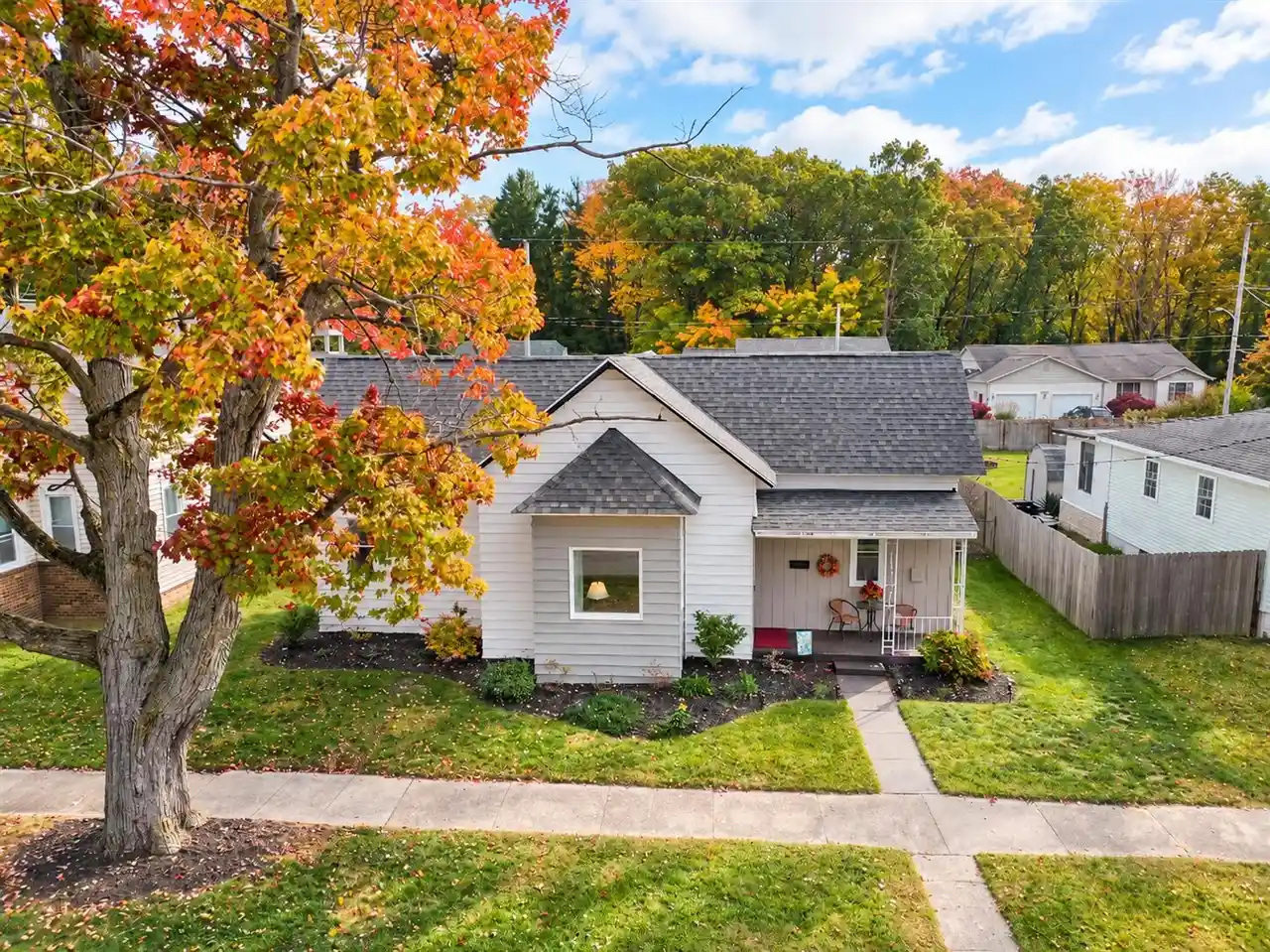 Photo 1 of Sale Pending at 1477 Montgomery Ave, Muskegon, MI 49441 | MLS# 70566456 | Listing updated on 2026-10-28