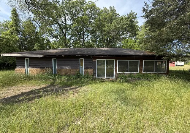 Homes for sale in Otsego, MI | 552 19th St, Otsego, MI 49078 | MLS# 70537475