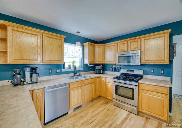 Homes for sale in Manchester, MI | 17204 Country Ln, Manchester, MI 48158 | MLS# 61005718