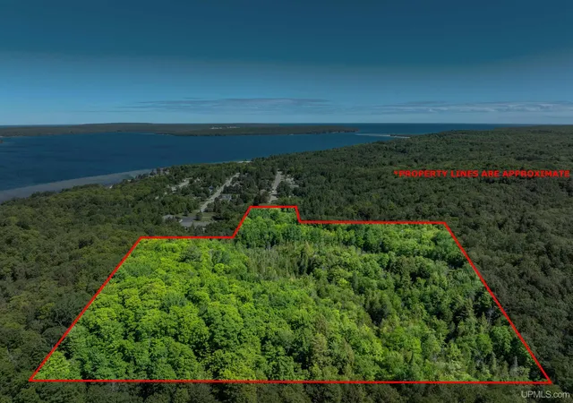 Homes for sale in Munising, MI | Tbd 31a Off Center St, Munising, MI 49862 | MLS# 50212266