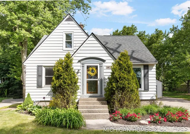 Homes for sale in Zeeland, MI | 10671 Chicago Dr, Zeeland, MI 49464 | MLS# 70536103