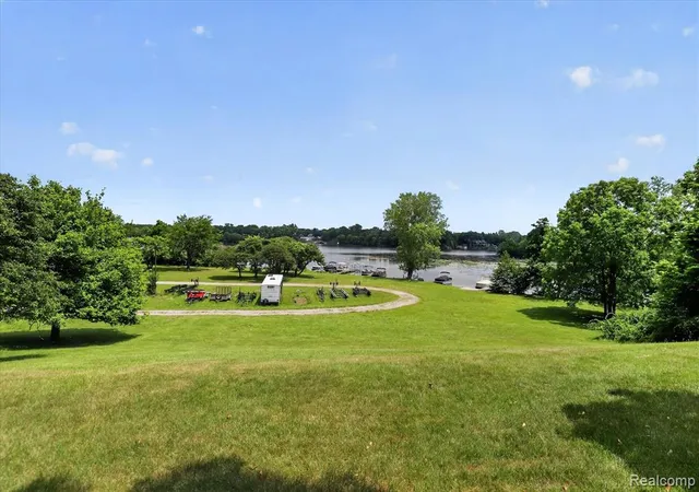 45th image of 13274 Lake Point Blvd, Van Buren Township, MI 48111 | MLS# 61007309