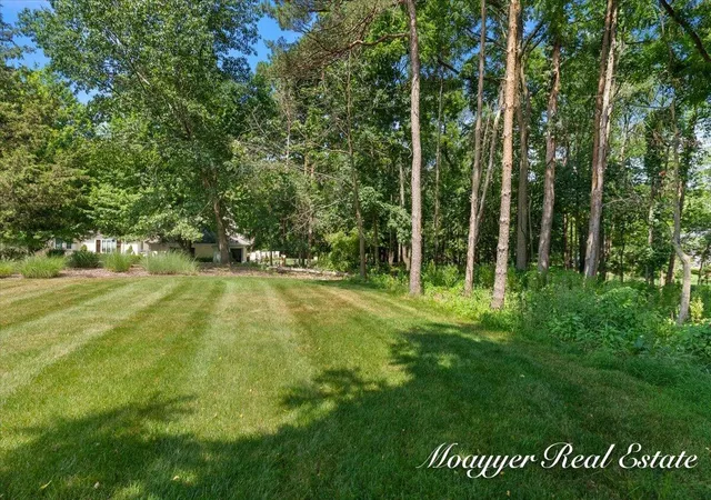 1st image of 2549 Ashwood Ct, Ada, MI 49301 | MLS# 70544783