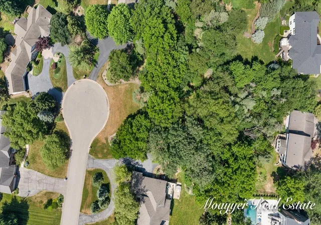 5th image of 2549 Ashwood Ct, Ada, MI 49301 | MLS# 70544783