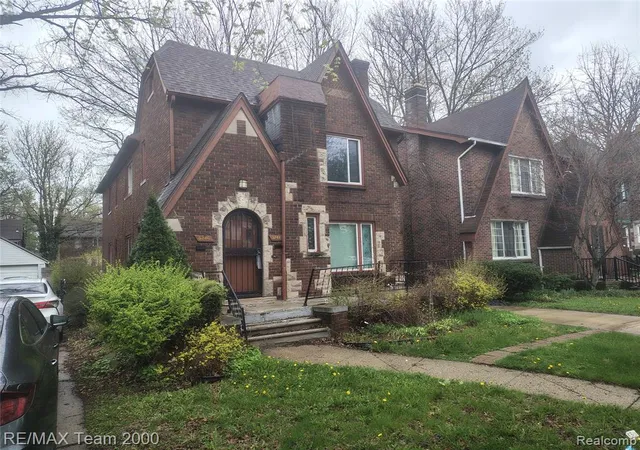 2nd image of 5244 Kensington Ave, Detroit, MI 48224 | MLS# 60985492