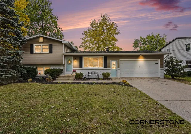 Photo 1 of Single family home for sale at 2748 Lincoln Ave, Grand Rapids, MI 49544 | MLS# 70567123 | Listing updated on 2026-10-30