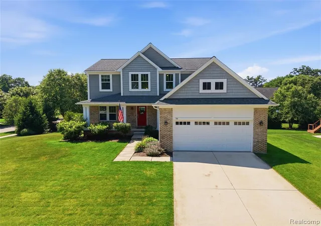 Photo 4 of Single family home for sale at 94 Blackberry Dr, White Lake, MI 48386 4419 | MLS# 61013711 | Listing updated on 2026-10-31