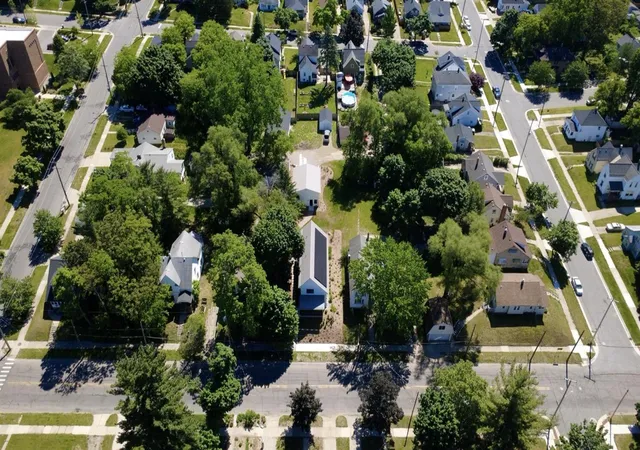 Photo 29 of Single family home for sale at 720 Eastern Ave, Grand Rapids, MI 49503 | MLS# 70538510 | Listing updated on 2026-08-13