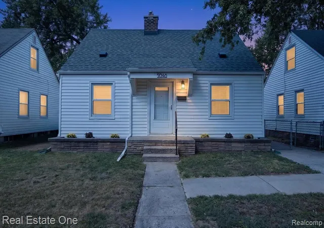 Photo 1 of Single family home for sale at 5048 Howe Rd, Wayne, MI 48184 2417 | MLS# 61024479 | Listing updated on 2026-08-30