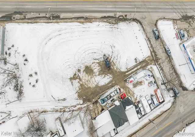 6th image of 4550 W Warren Ave, Detroit, MI 48210 | MLS# 60371459