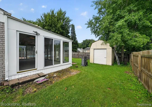 Homes for sale in Clinton Township, MI | 39795 Waldorf Dr, Clinton Township, MI 48038 | MLS# 61007882