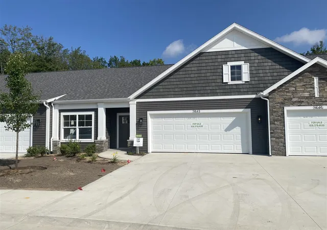 1st image of 2843 W Cobblestone Ct #18, Grand Rapids, MI 49512 | MLS# 70529352