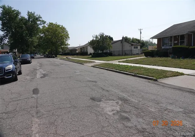 Photo 2 of Sale Pending at 92 E Grand, Highland Park, MI 48203 | MLS# 61023085 | Listing updated on 2026-08-24