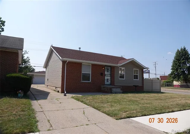 Photo 3 of Sale Pending at 92 E Grand, Highland Park, MI 48203 | MLS# 61023085 | Listing updated on 2026-08-24