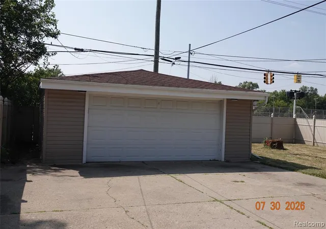 Photo 5 of Sale Pending at 92 E Grand, Highland Park, MI 48203 | MLS# 61023085 | Listing updated on 2026-08-24
