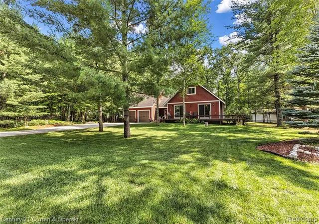 5th image of 130 Siesta Trl, Roscommon, MI 48653 | MLS# 61009027