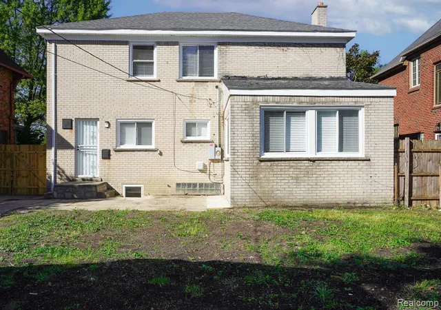 Photo 3 of Sale Pending at 17116 Wildemere St, Detroit, MI 48221 | MLS# 61019807 | Listing updated on 2026-08-25