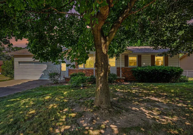 Homes for sale in Vassar, MI | 4823 Byron Dr, Vassar, MI 48768 | MLS# 50214225