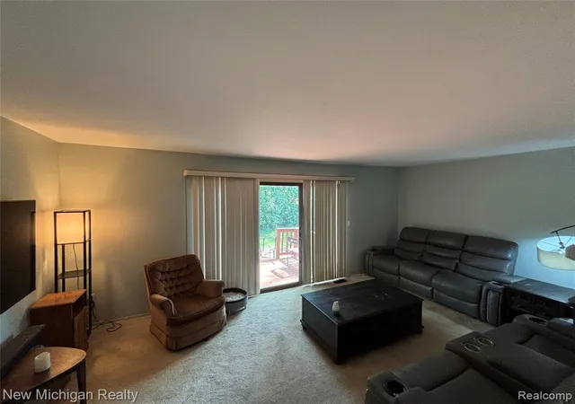 Homes for sale in Clinton Township, MI | 16974 Kingsbrooke Dr, Clinton Township, MI 48038 | MLS# 61002050