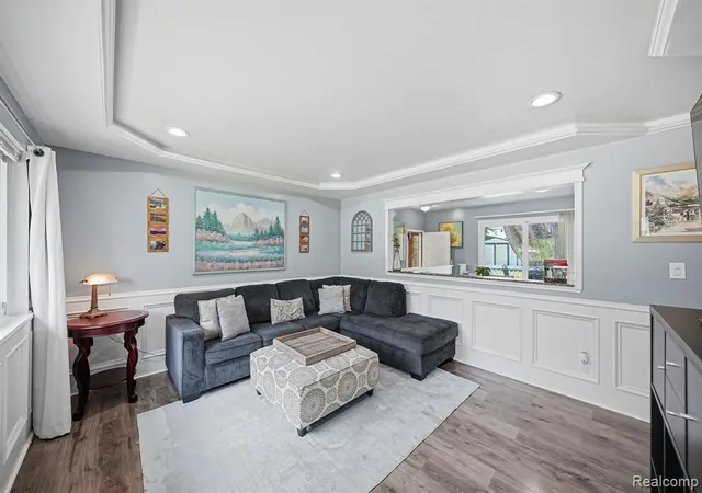 Photo 3 of Sale Pending at 41231 Memphis Dr, Sterling Heights, MI 48313 3354 | MLS# 61025486 | Listing updated on 2026-09-14