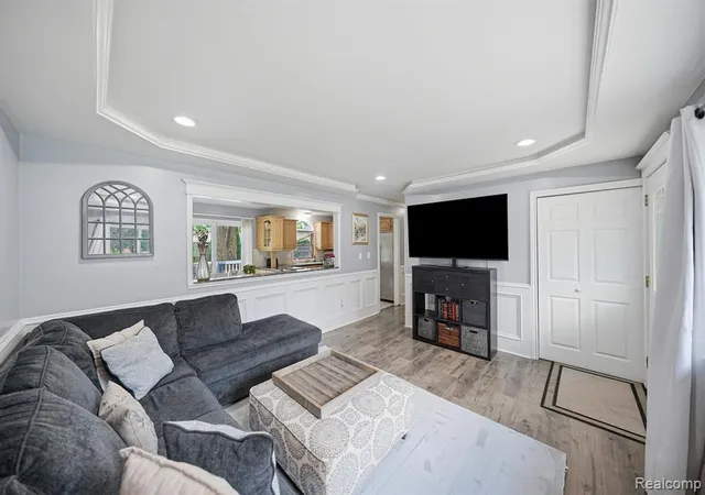 Photo 3 of Sale Pending at 41231 Memphis Dr, Sterling Heights, MI 48313 3354 | MLS# 61025486 | Listing updated on 2026-09-14