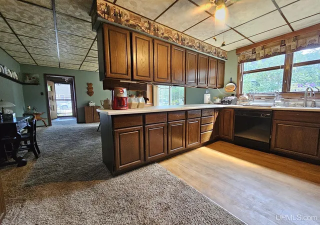 Photo 3 of Single family home for sale at 219 Walnut St, Manistique, MI 49854 | MLS# 50215874 | Listing updated on 2026-10-08